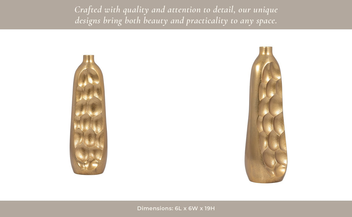 metal-19-cut-out-vase-gold-15
