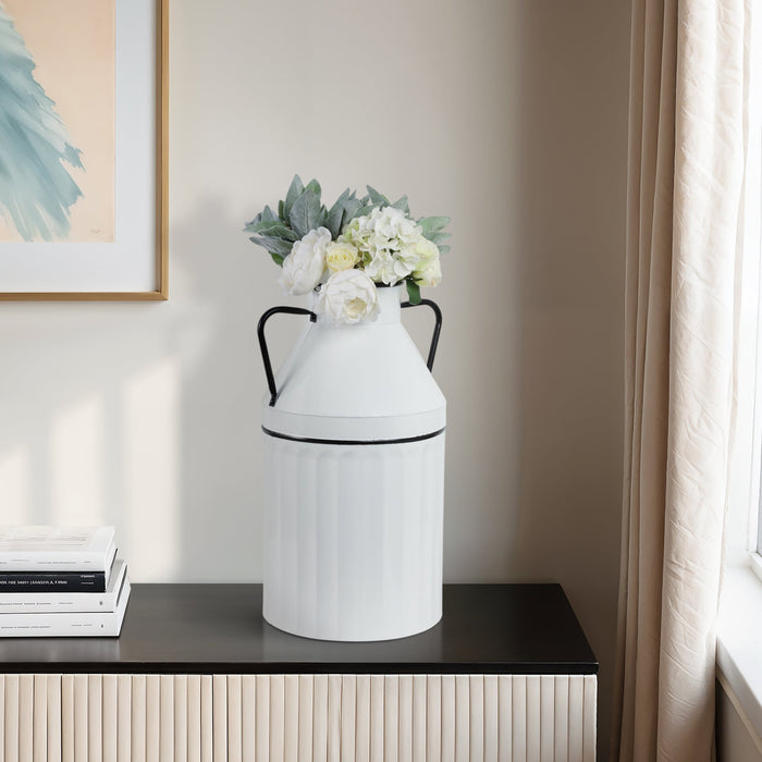 metal-24-h-milk-bucket-white-10