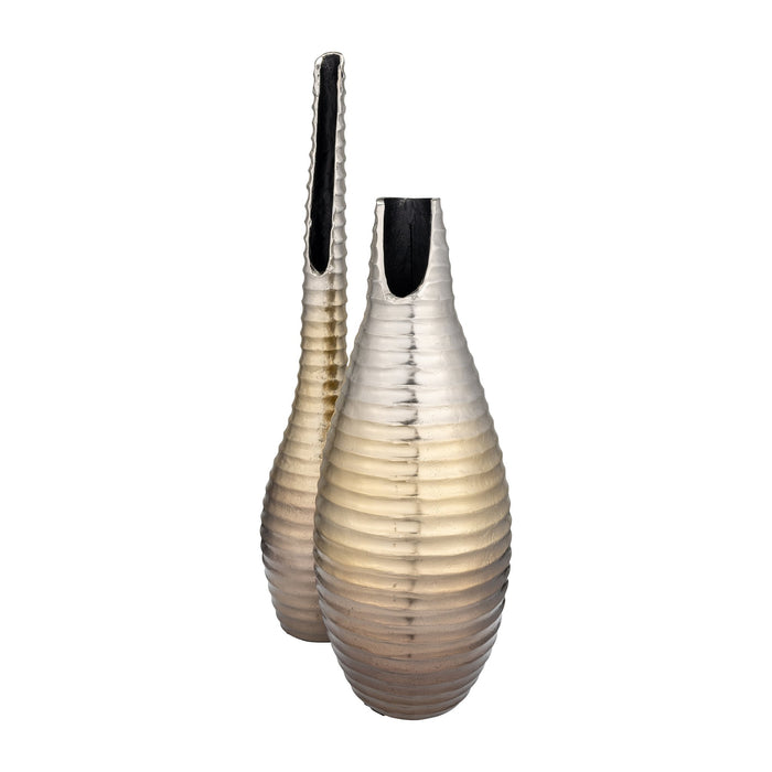 metal-26-shell-elongated-vase-gold-10
