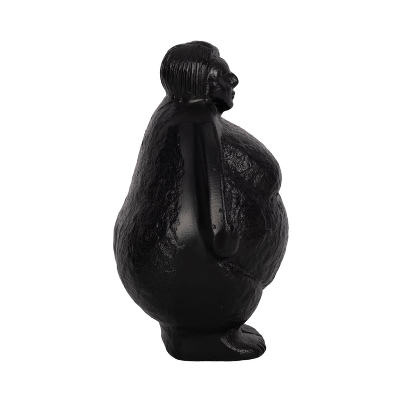 metal-5-full-figured-woman-black-3