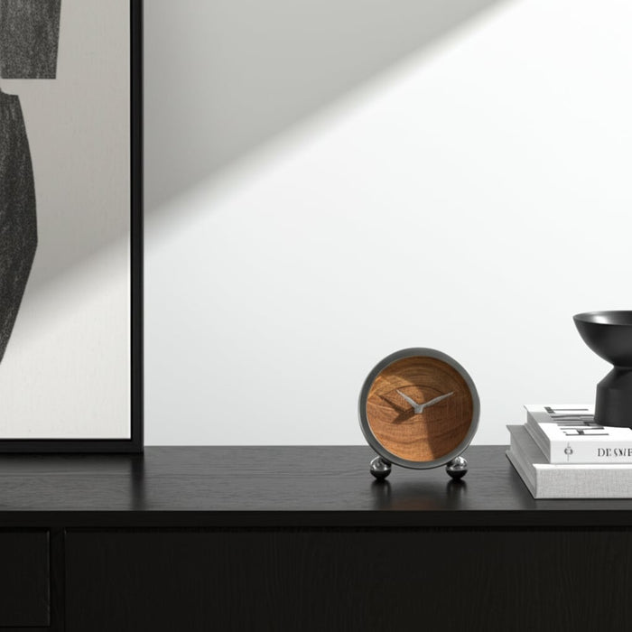 metal-5-round-wood-face-table-clock-silver-10