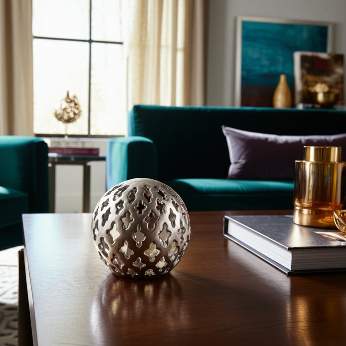 metal-6-cut-out-orb-silver-12