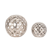 metal-6-cut-out-orb-silver-6