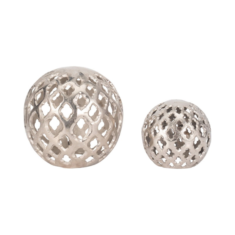 metal-6-cut-out-orb-silver-6