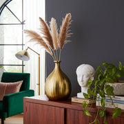 metal-7-bulbous-vase-gold-9