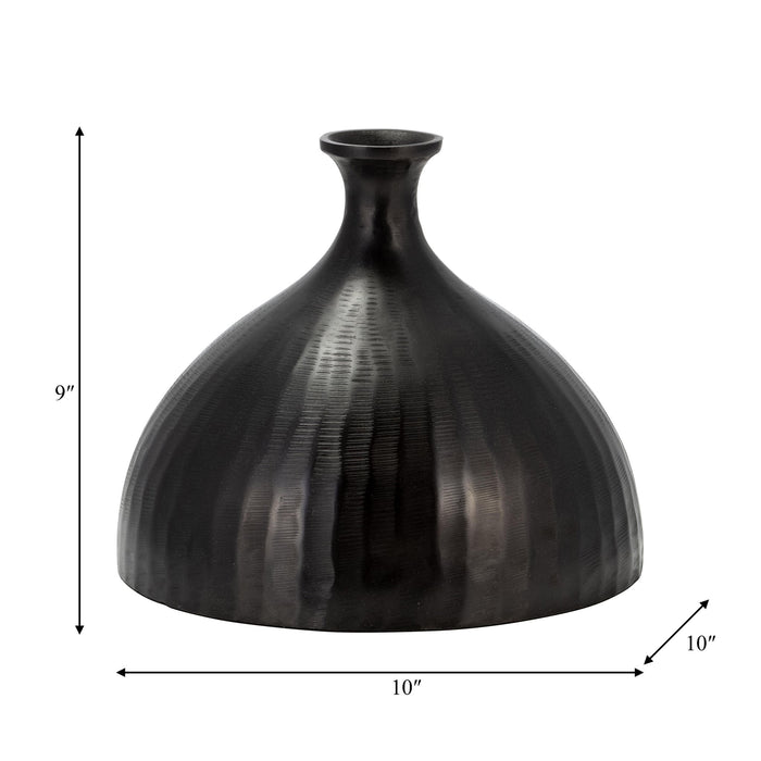 metal-9-bulbous-vase-bronze-6