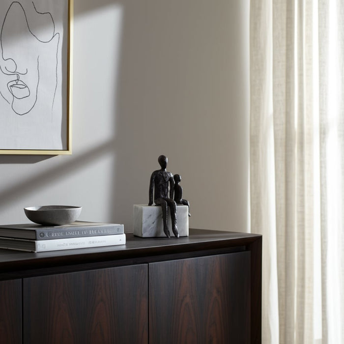 metal-9-dad-son-sitting-sculpture-9