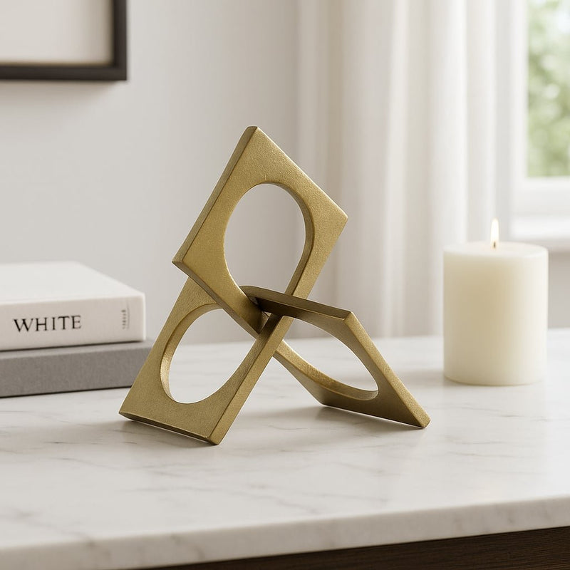 metal-9-linked-square-deco-gold-2