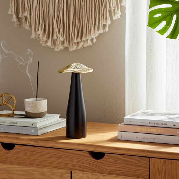 metal-9-mushroom-deco-black-gold-10