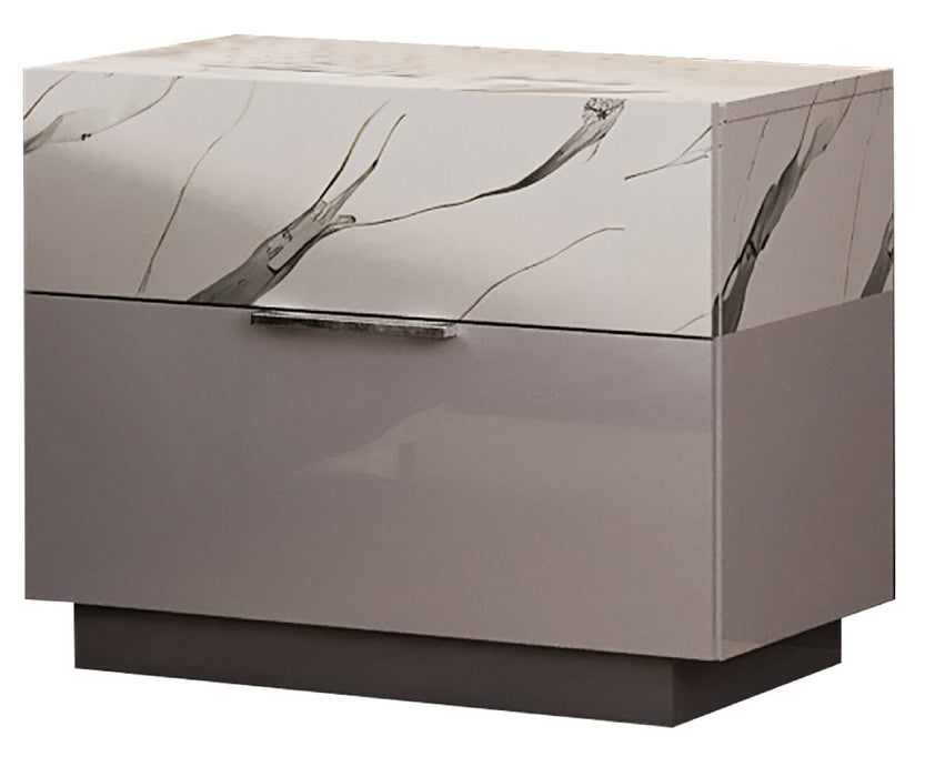 mist-king-5pc-bedroom-set-white-13