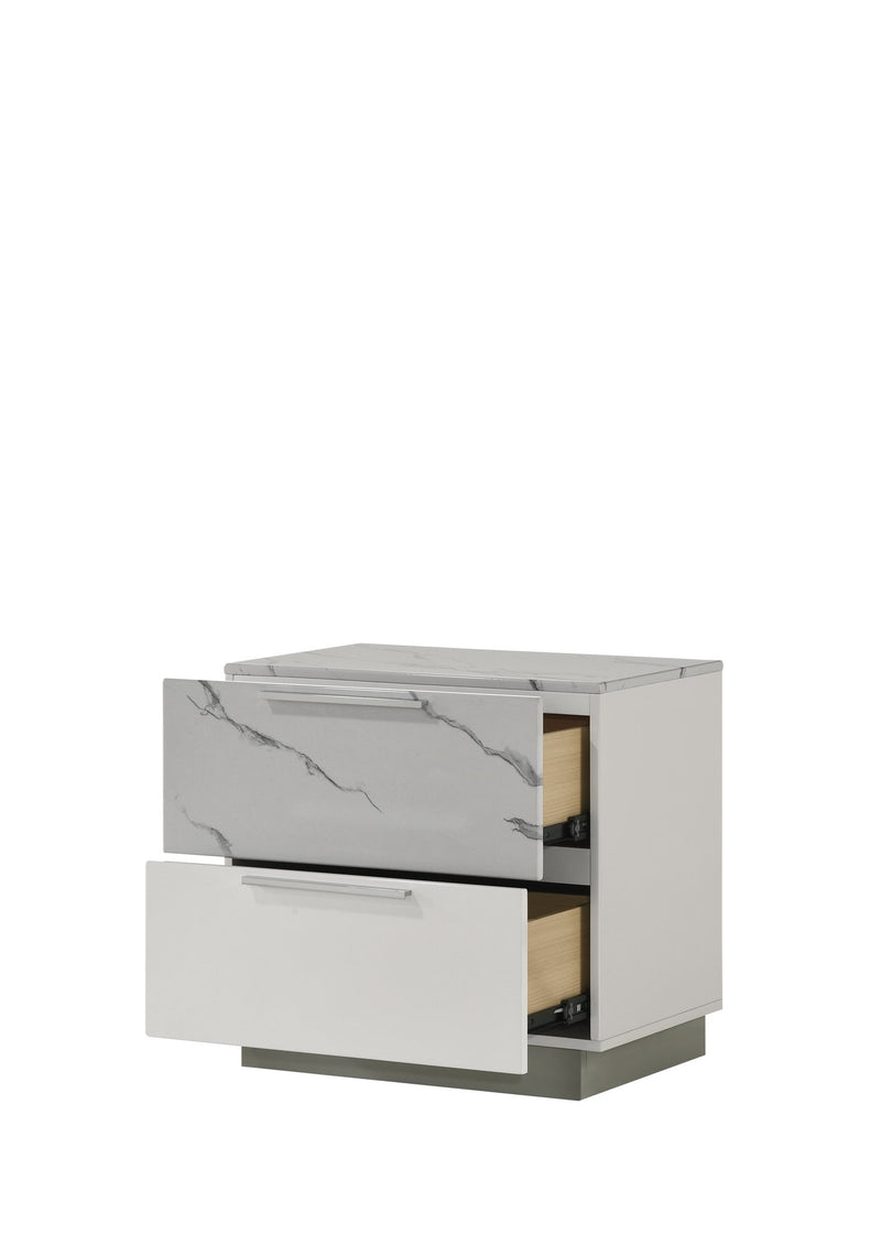 mist-queen-4pc-bedroom-set-white-16