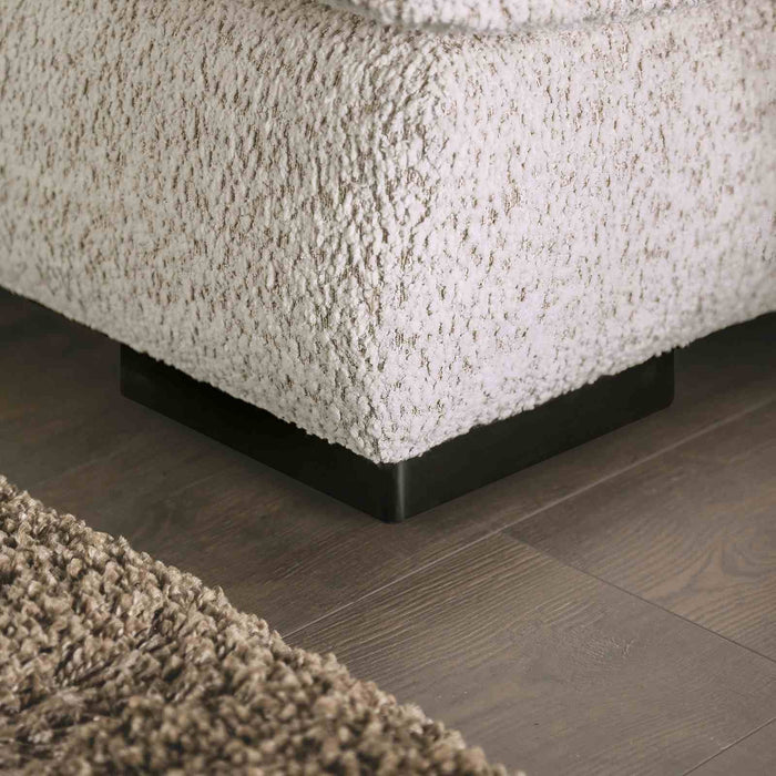 moorpark-sofa-loveseat-8