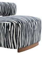 niobe-accent-chair-midnight-blue-5