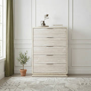 noctis-chest-6