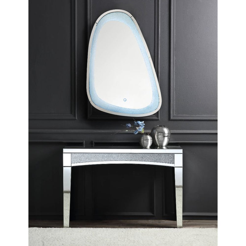 noralie-mirrored-faux-diamonds-accent-mirror-w-led-4