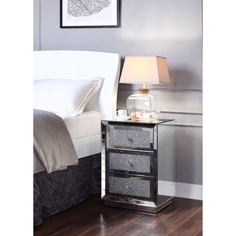 noralie-mirrored-faux-diamonds-accent-table-7