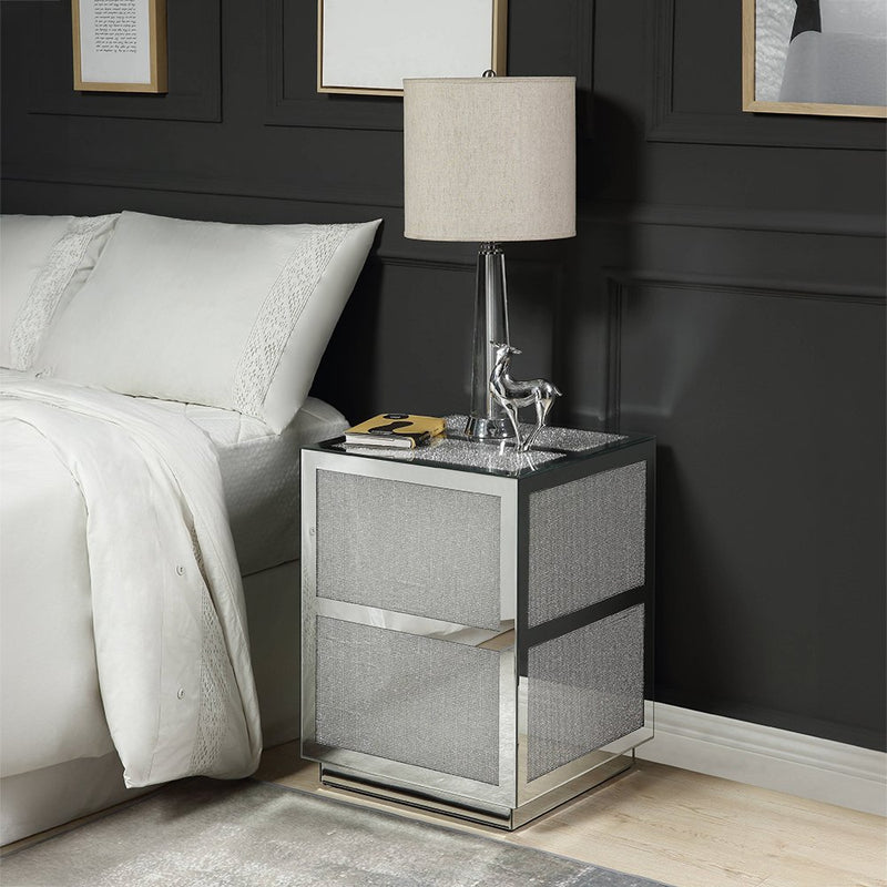 noralie-mirrored-faux-diamonds-end-table-4