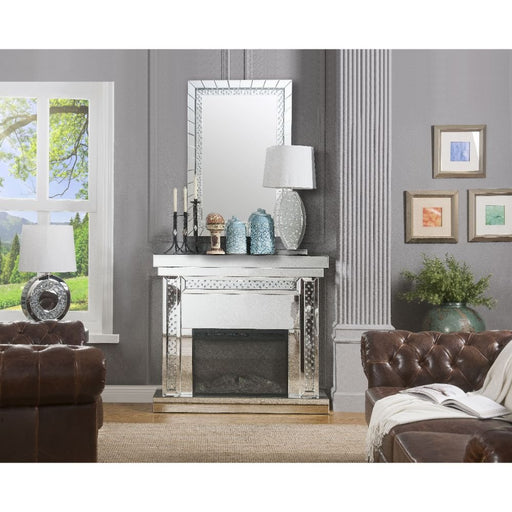 nysa-mirrored-faux-crystals-fireplace-2