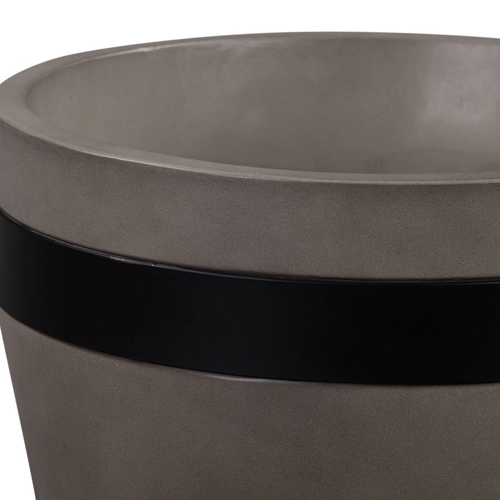 obsidian-medium-indoor-or-outdoor-planter-in-gray-concrete-with-black-accent-4