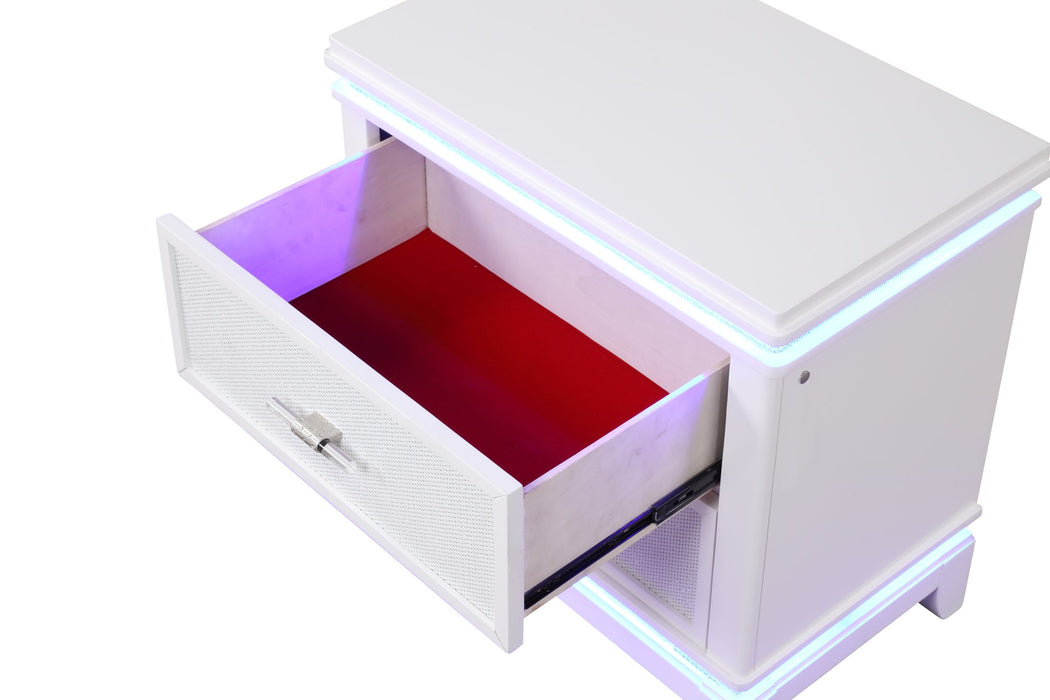 opium-king-5-pc-bedroom-set-milky-white-17