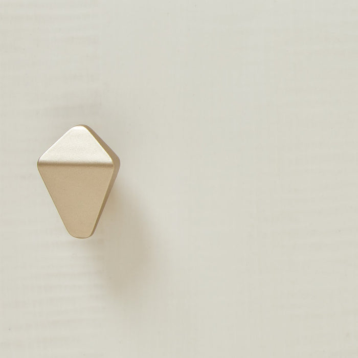 paris-chic-oval-cocktail-table-espresso-8