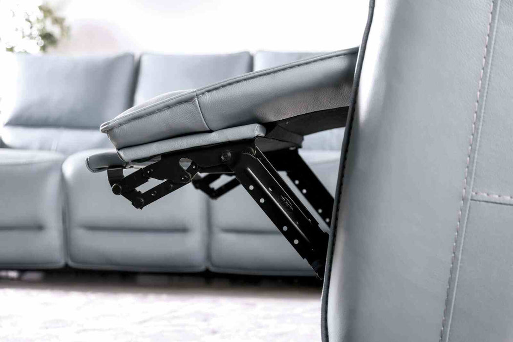 phineas-power-recliner-pale-blue-5