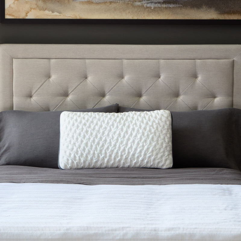 queen-quilted-convolutiontm-hyperchill-pillow-4