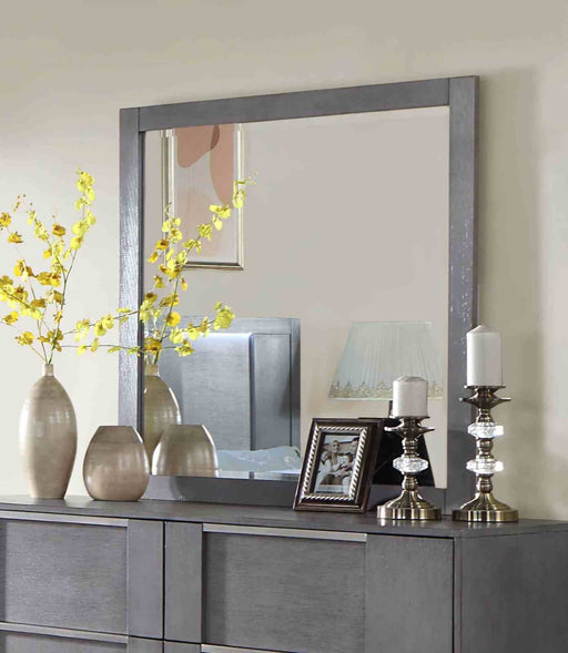 regulus-mirror-gray-1