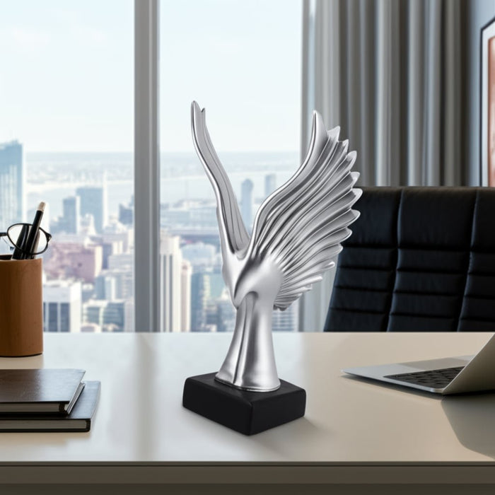 resin-14-h-eagle-table-accent-silver-8