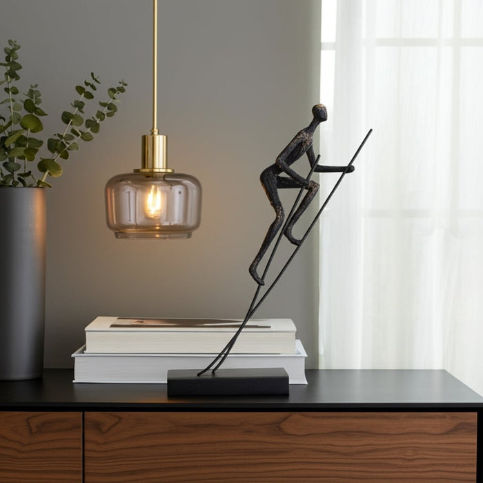 resin-15-h-man-on-stilts-bronze-10