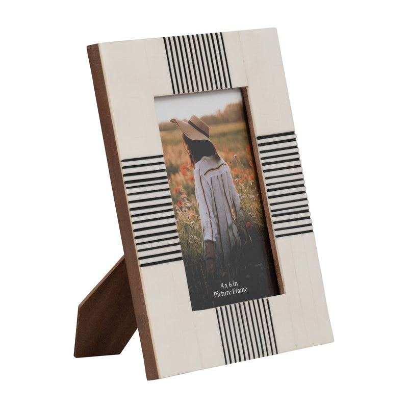 resin-4x6-abstract-photo-frame-black-white-2