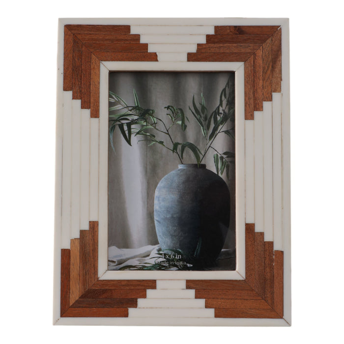 resin-4x6-cascading-wood-photo-frame-white-1