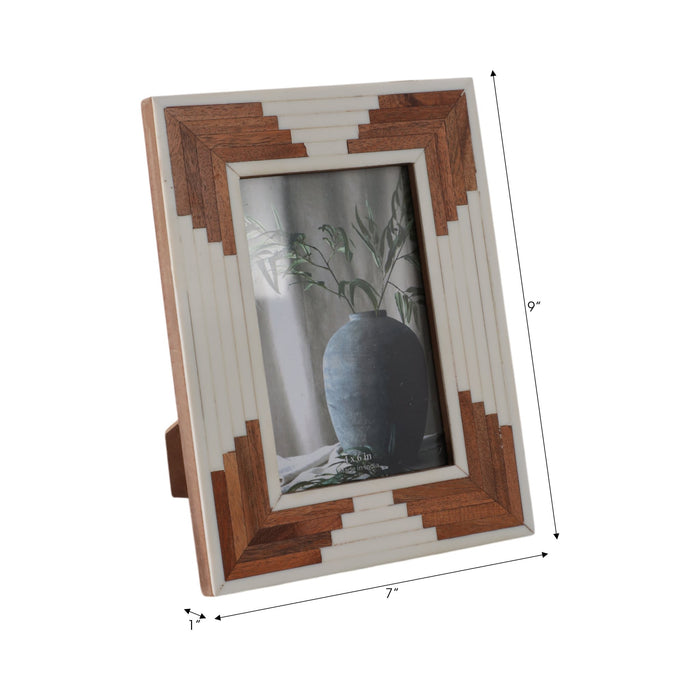 resin-4x6-cascading-wood-photo-frame-white-7