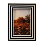 resin-4x6-dimensional-lines-photo-frame-blk-white-1