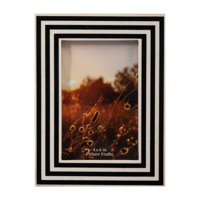 resin-4x6-dimensional-lines-photo-frame-blk-white-1
