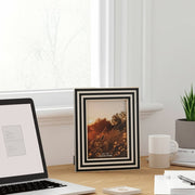 resin-4x6-dimensional-lines-photo-frame-blk-white-8