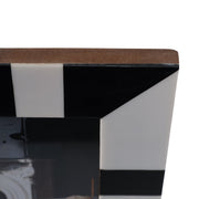 resin-4x6-geometric-photo-frame-black-white-6