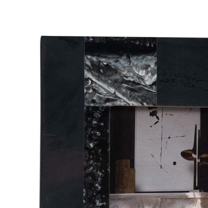 resin-4x6-marbled-photo-frame-black-4