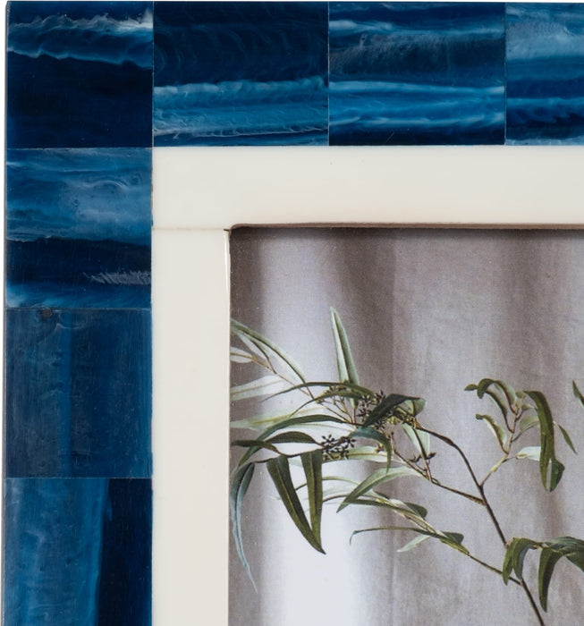 resin-4x6-navy-white-border-photo-frame-navy-w-4