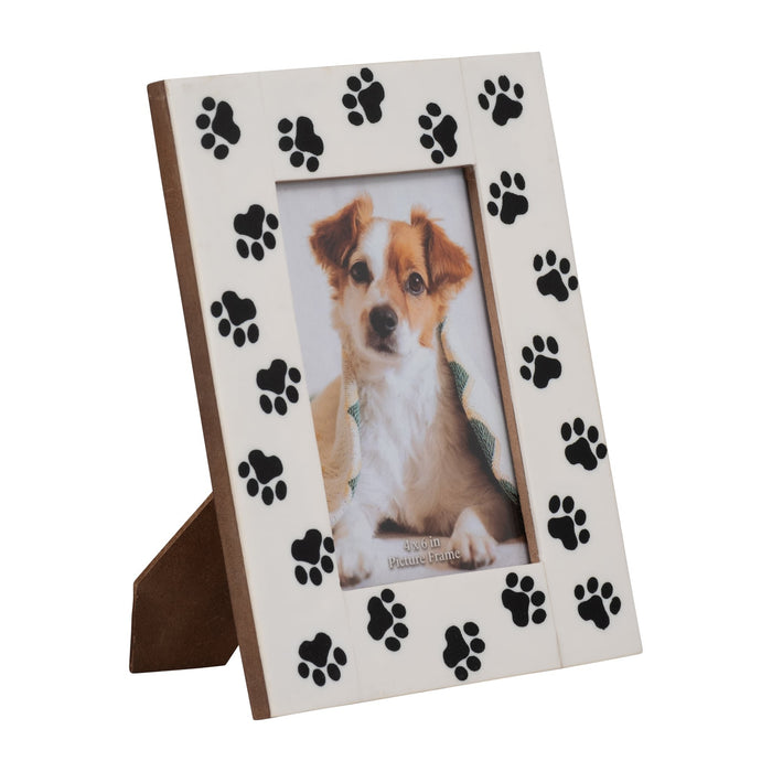 resin-4x6-paw-prints-photo-frame-black-white-2