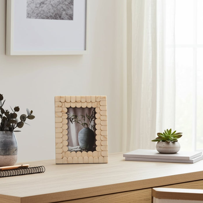 resin-4x6-scalloped-photo-frame-ivory-11