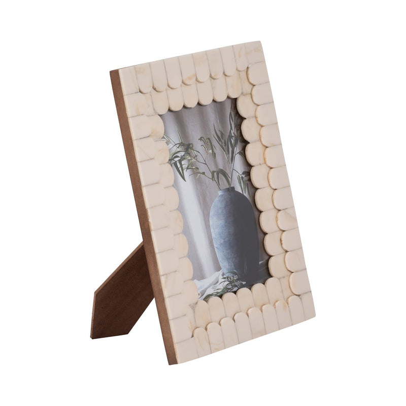 resin-4x6-scalloped-photo-frame-ivory-2