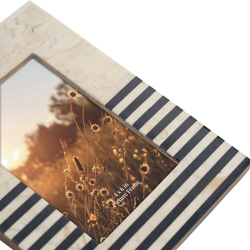 resin-4x6-white-w-black-stripes-photo-frame-6