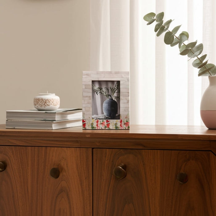 resin-5x7-pink-flower-field-photo-frame-multi-10