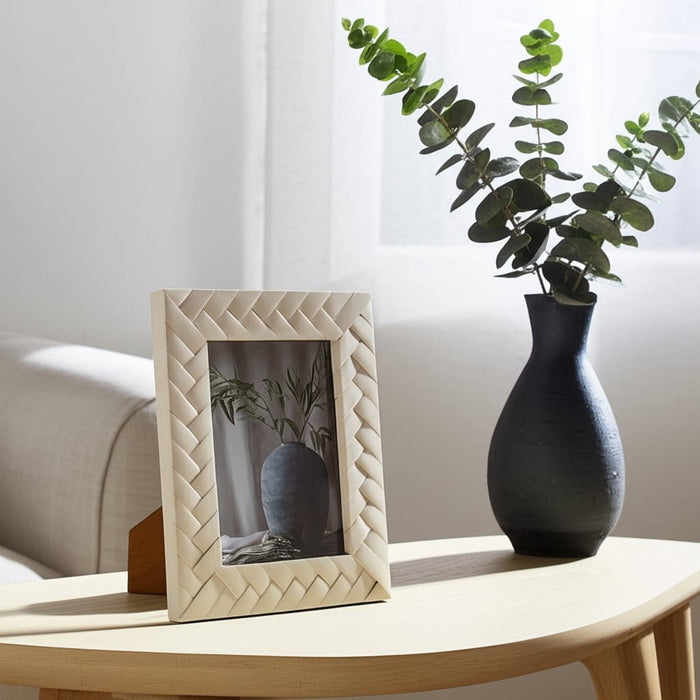 resin-5x7-woven-photo-frame-ivory-11
