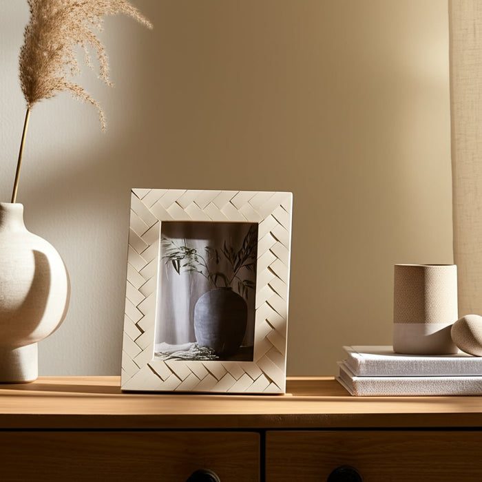 resin-5x7-woven-photo-frame-ivory-9