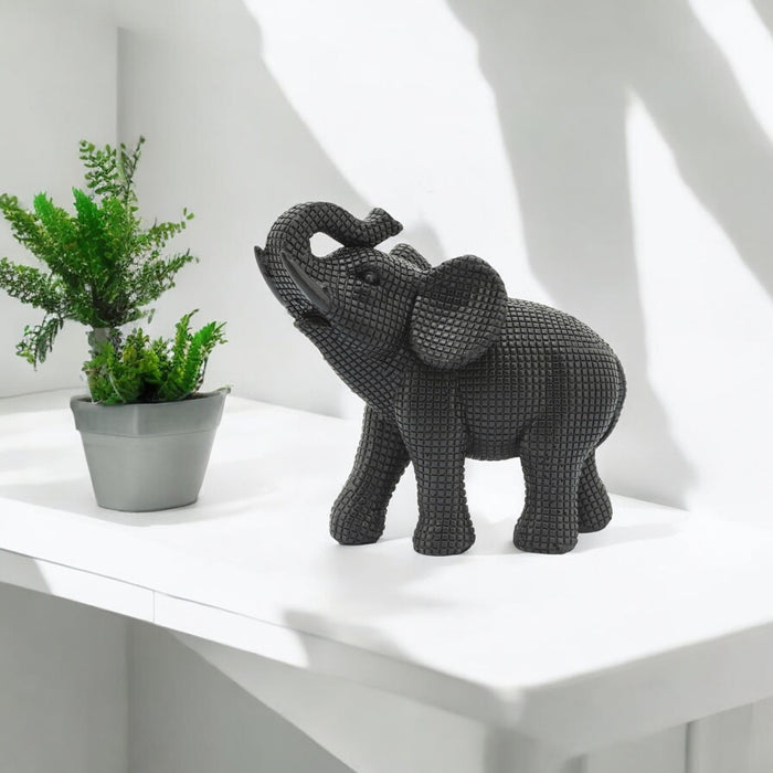 resin-7-elephant-table-accent-black-7