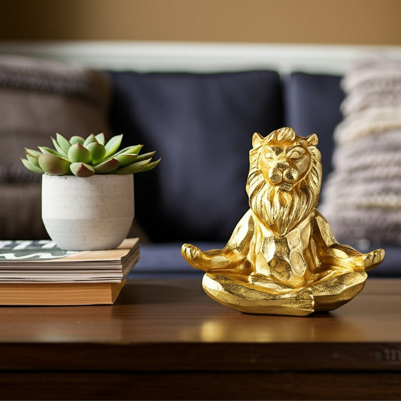 resin-7-yoga-lion-gold-12