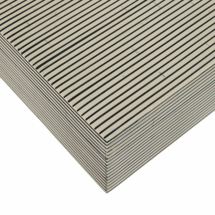 resin-s-3-10-11-12-ridged-boxes-white-7
