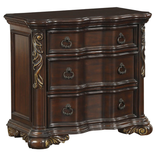 royal-highlands-night-stand-2